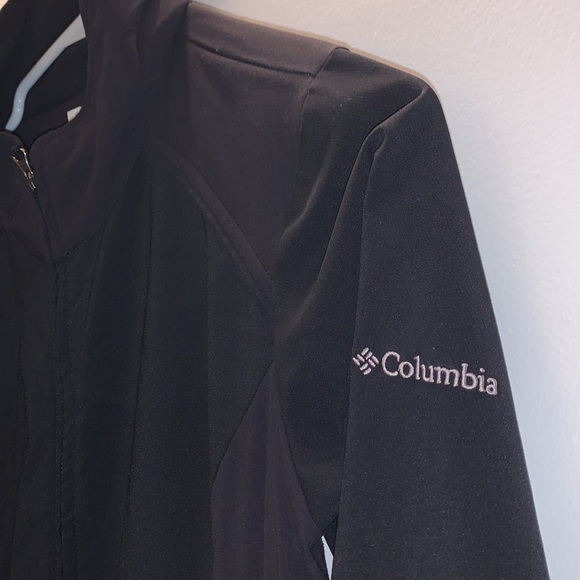 Columbia Black Jacket - Picture 2 of 4